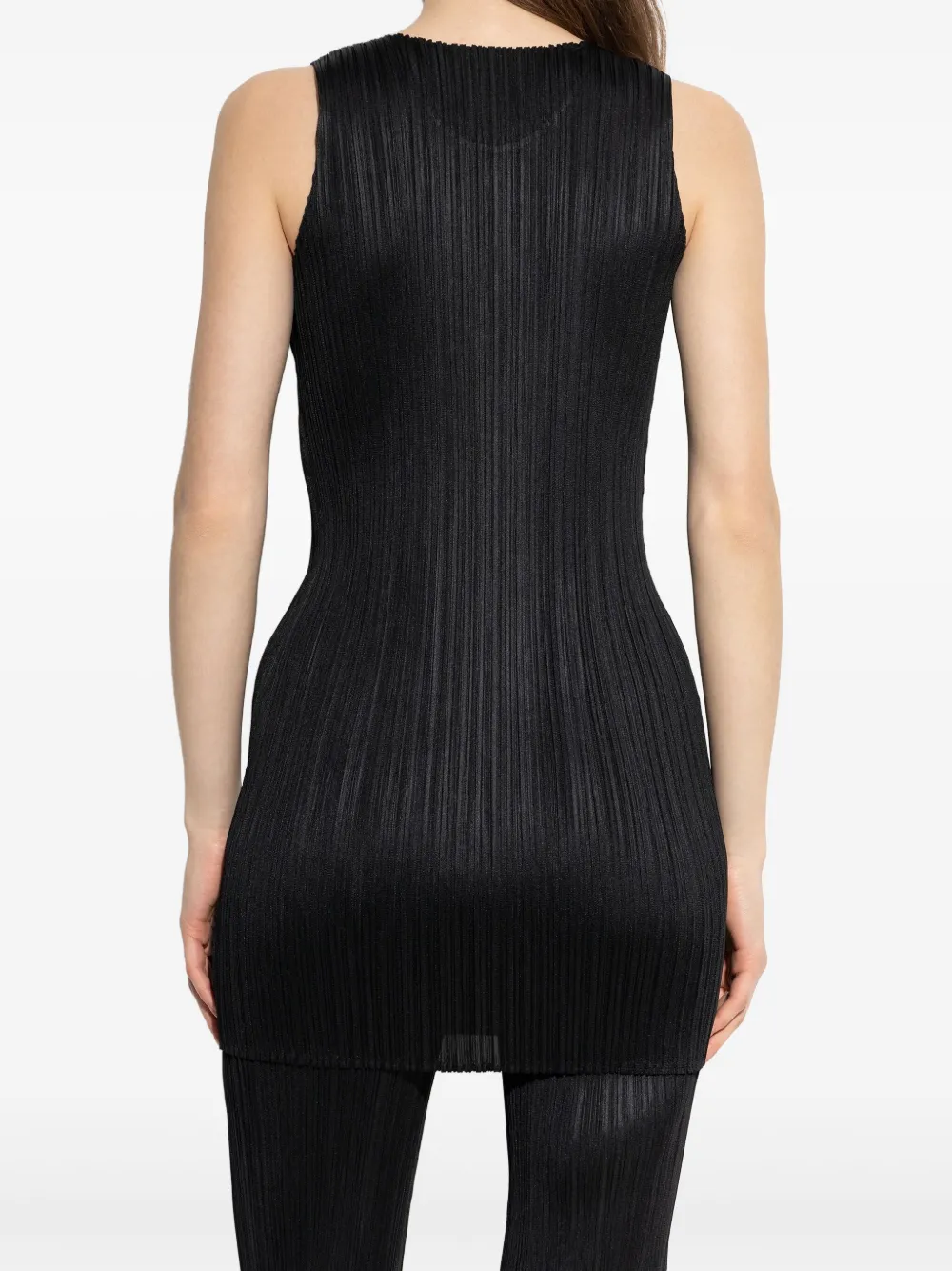Pleats Please Issey Miyake Geplooide top Zwart