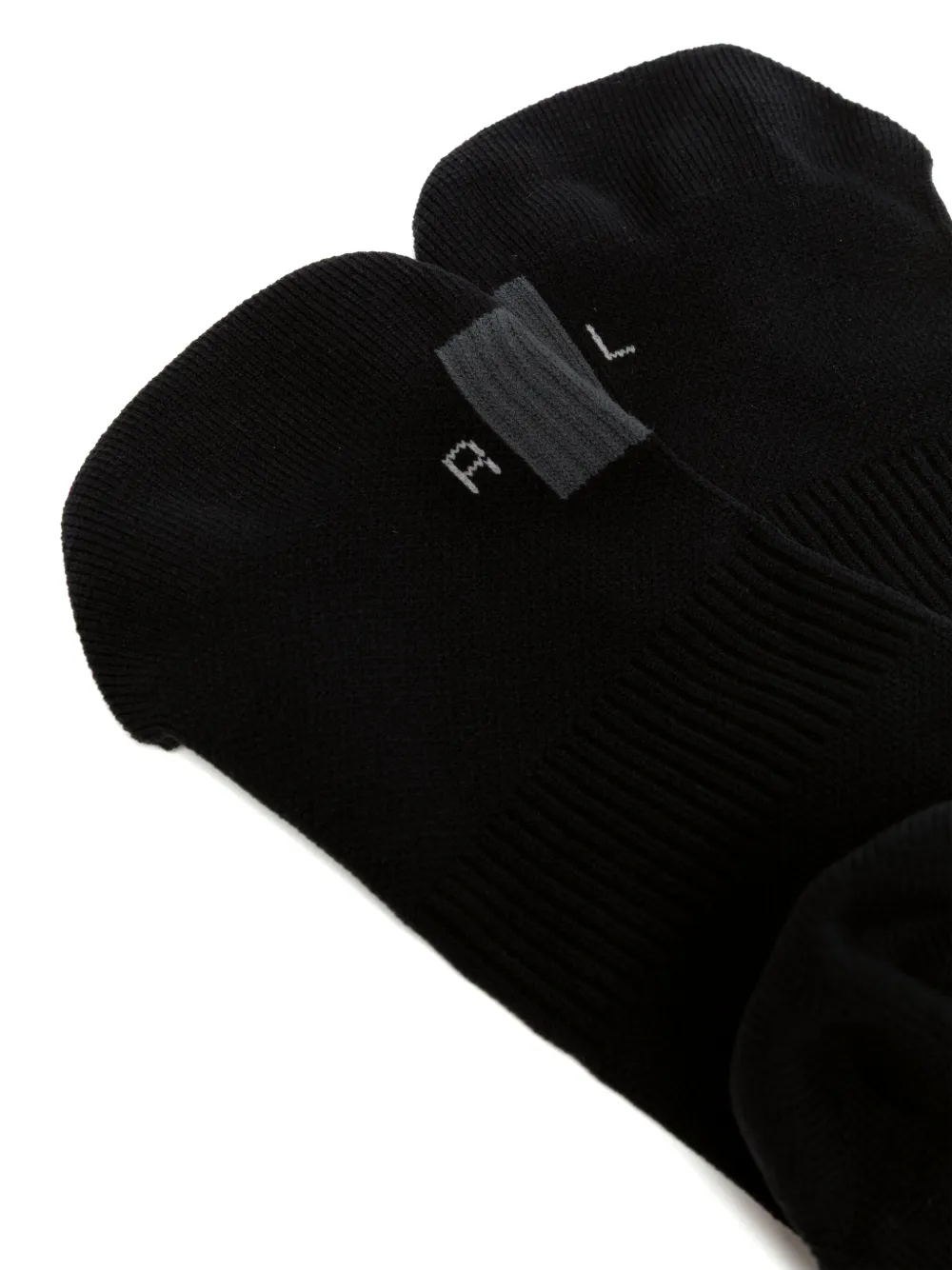 On Running low performance run socks | Activewear | Image 2