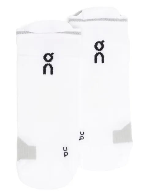 On Running low performance run socks