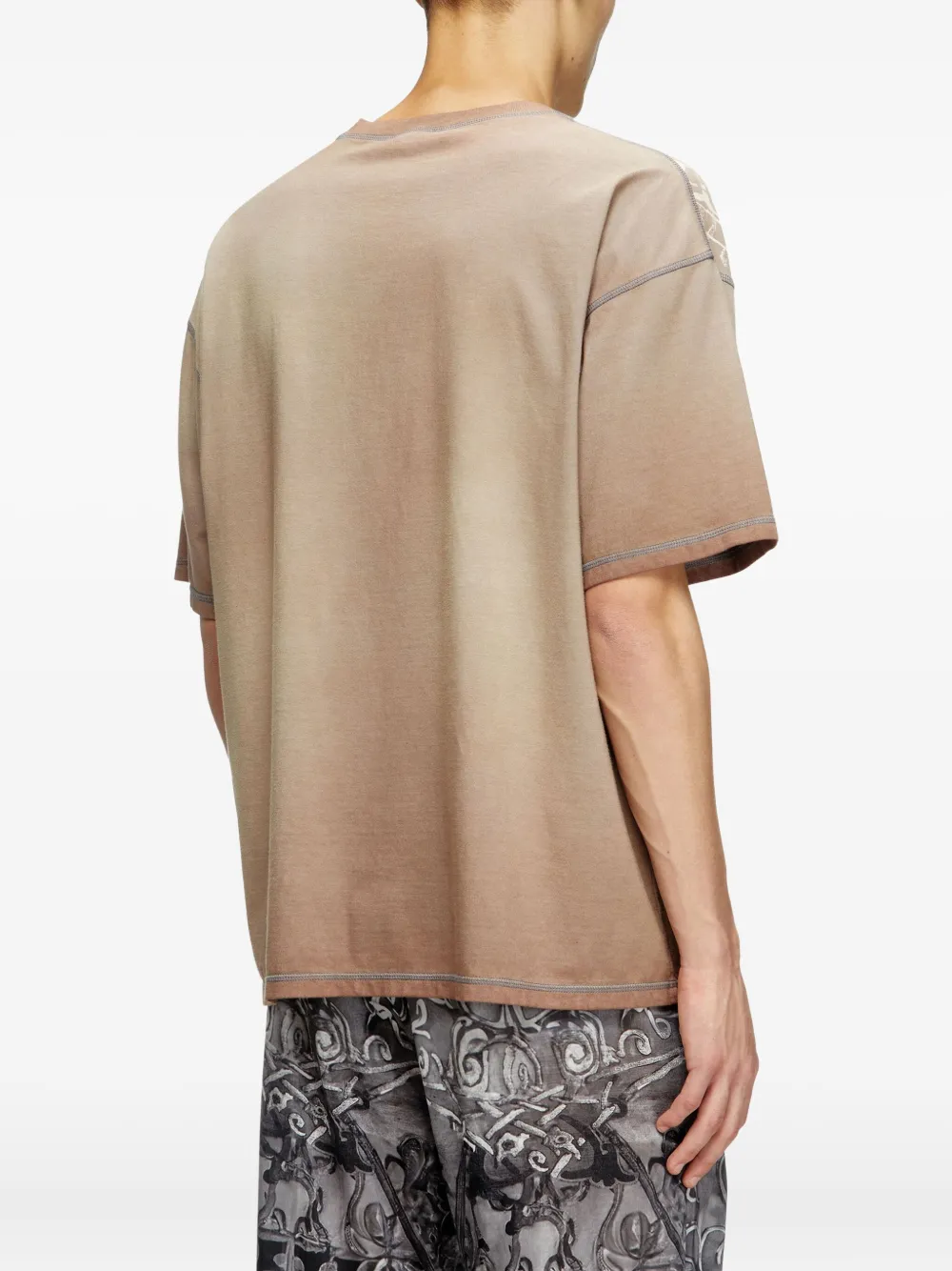 Diesel T-Boxt-T10 T-shirt met grafische print Beige