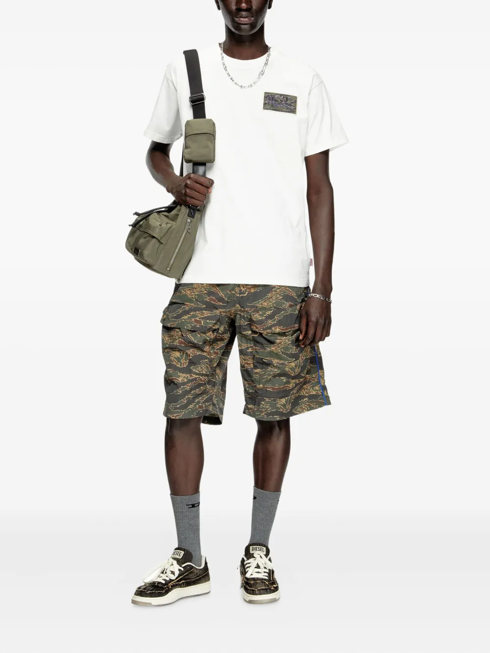 Diesel T-Norm-T3 graphic-patch T-shirt | Playeras | Image 2