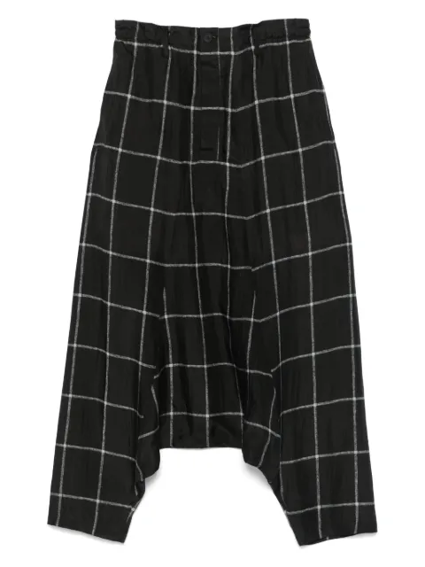Yohji Yamamoto pantalones drop crotch con cuadros estampados