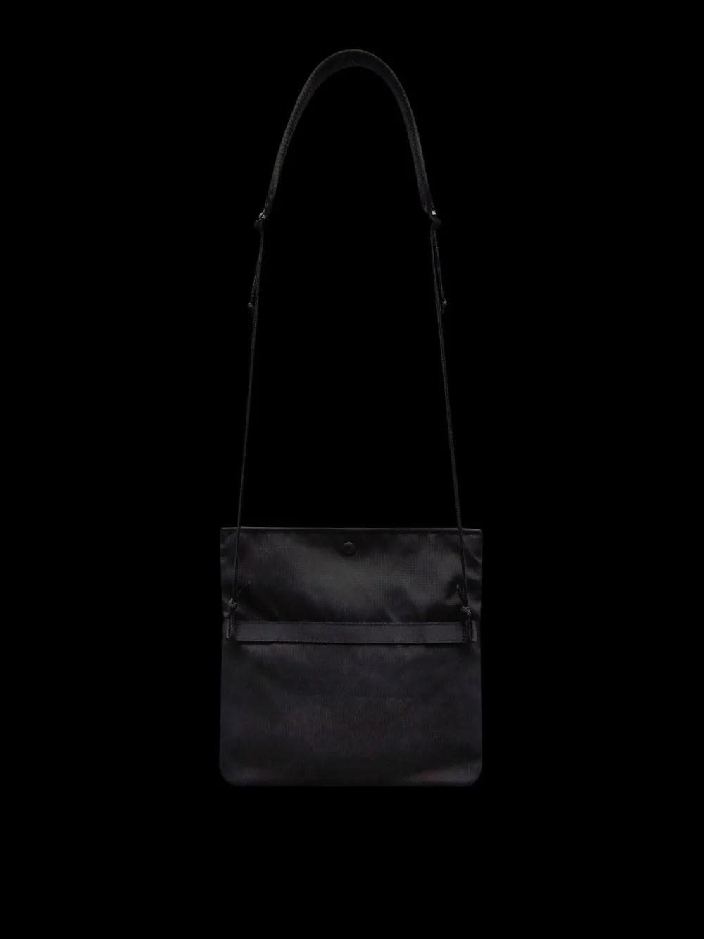 Moncler New Trick Shoulder Bag In Black