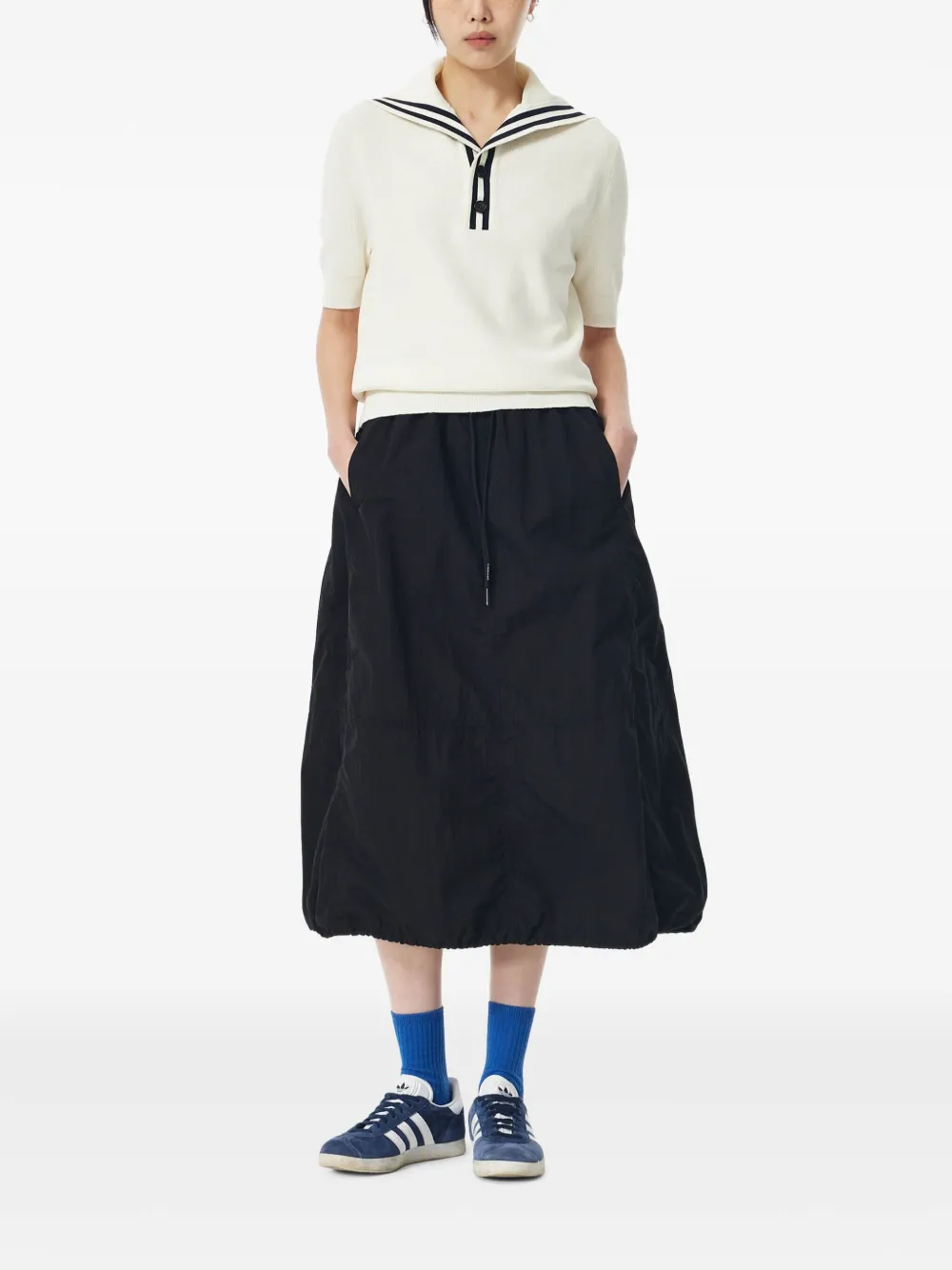 STUDIO TOMBOY Gebreide top met korte mouwen en matrozenkraag Wit