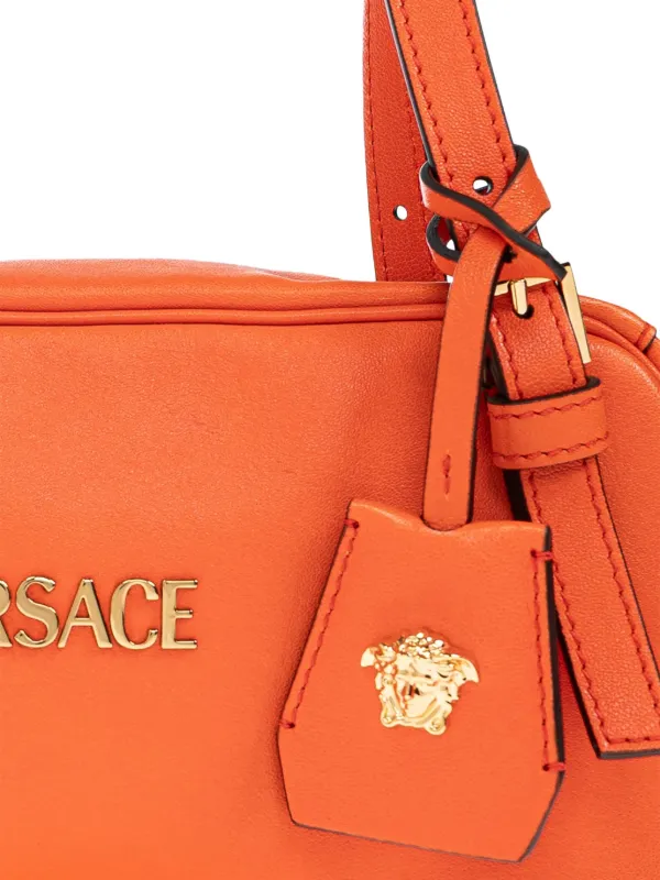 VERSACE オレンジ ショルダーバッグ Kleio キルティング ショルダーバッグ レッド | VERSACE JP