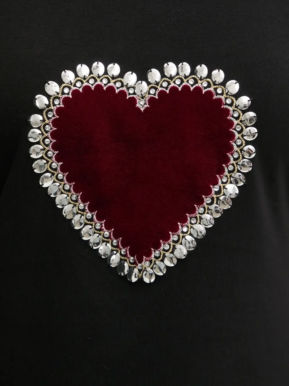 Never Fully Dressed Velvet-heart Embellished T-shirt In Black