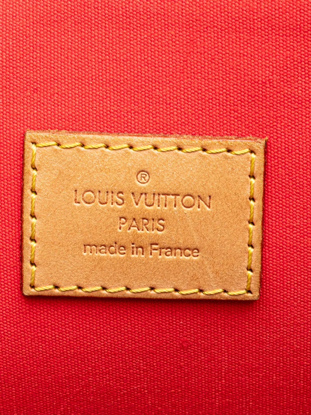 Pre-owned Louis Vuitton 2012 Monogram Vernis Alma Gm Handbag In Red