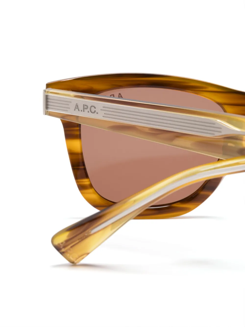 A.P.C. John zonnebril Bruin