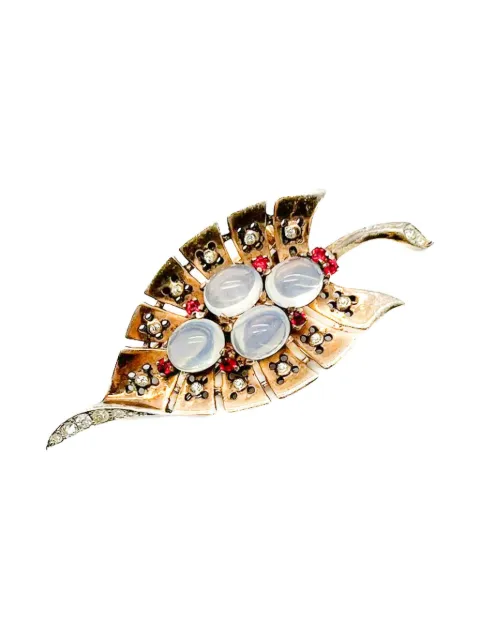 Jennifer Gibson Jewellery 1940s Trifari Leaf brooch