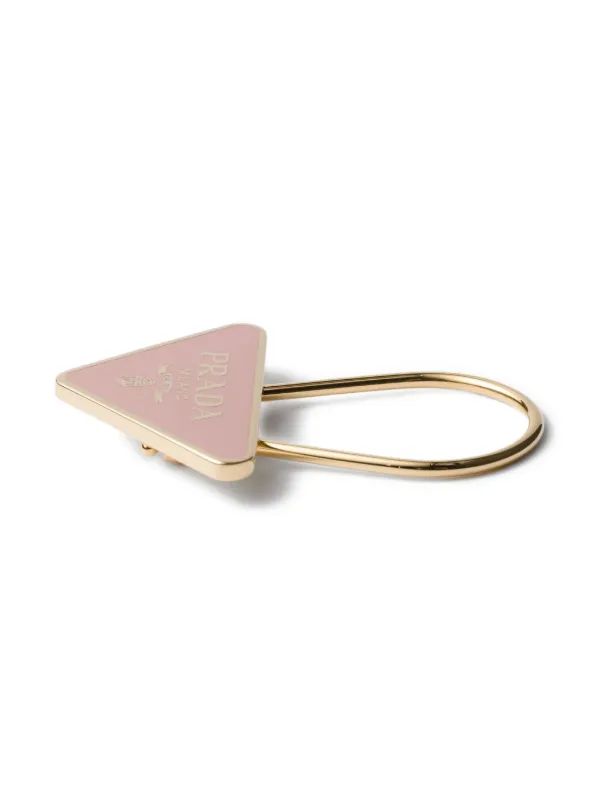 PRADA ピンクトライアングルキーホルダー Prada Triangular Metal Charm | Pink | FARFETCH
