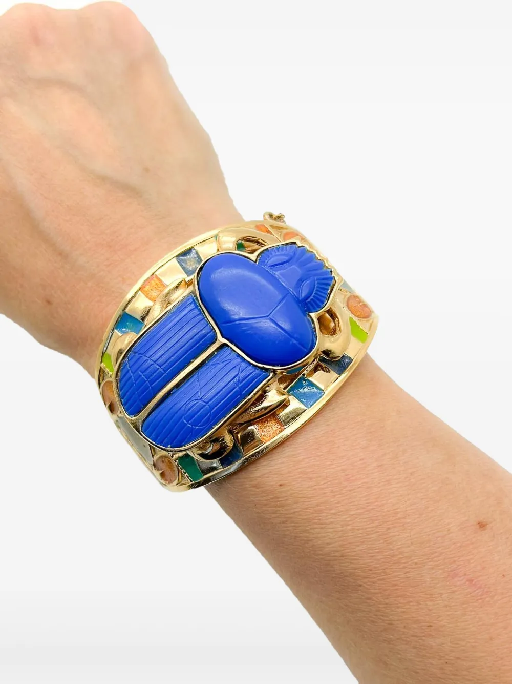 Jennifer Gibson Jewellery 1970s Egyptian Revival Scarab enamel necklace and cuff set | Image 2