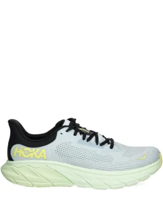 HOKA