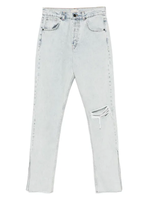 The Mannei jean Evora