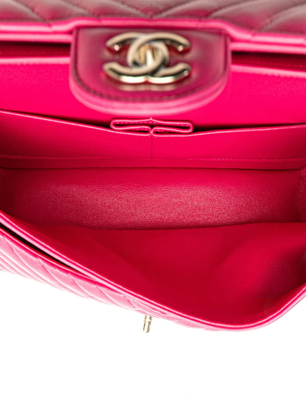Pre-owned Chanel 2017-2018 Medium Classic Chevron Lambskin Double Flap Shoulder Bag In Pink