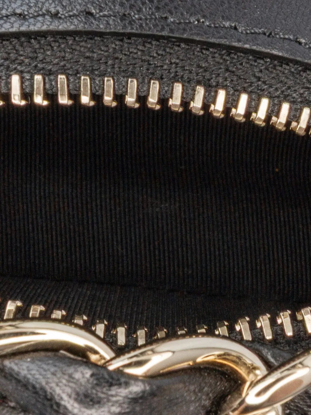 Pre-owned Chanel 2021 Cc Quilted Lambskin Round Chain Around Clutch With Chain Crossbody Bag In Black