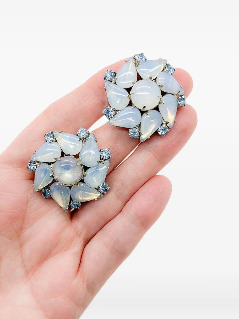 Jennifer Gibson Jewellery 1950s Sunburst opaline glass earrings | Image 2