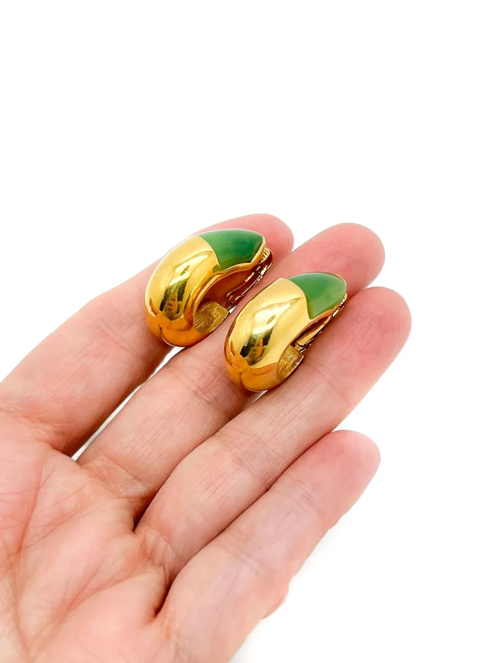 Givenchy Pre-Owned 1976 Huggie earrings | Image 2