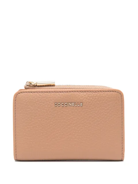 Coccinelle cartera con letras del logo
