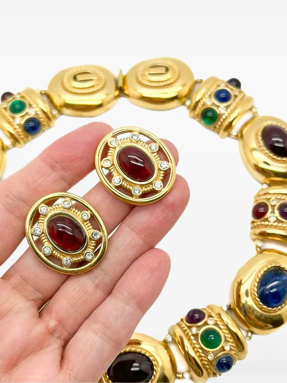 Givenchy Pre-Owned 1980s Byzantine necklace and earrings | Image 2