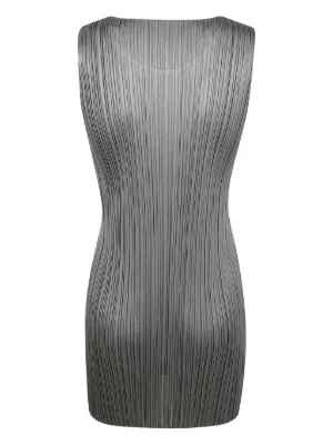 Pleats Please by Issey Miyake（プリーツ・プリーズ・イッセイ