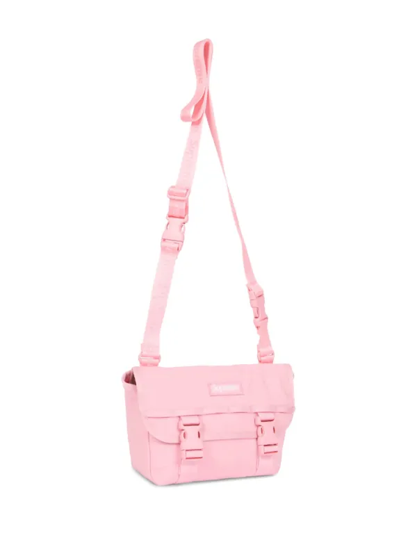 Supreme ピンク メッセンジャーバッグ Supreme ロゴパッチ メッセンジャーバッグ | ピンク | FARFETCH JP