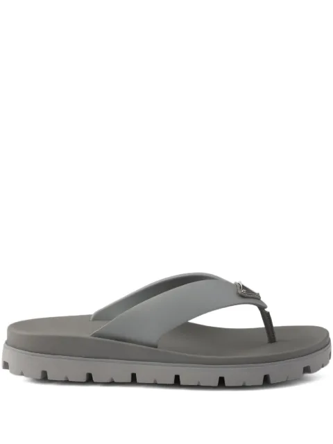 Prada flip flops de goma