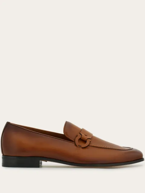 Ferragamo logo-detail loafers