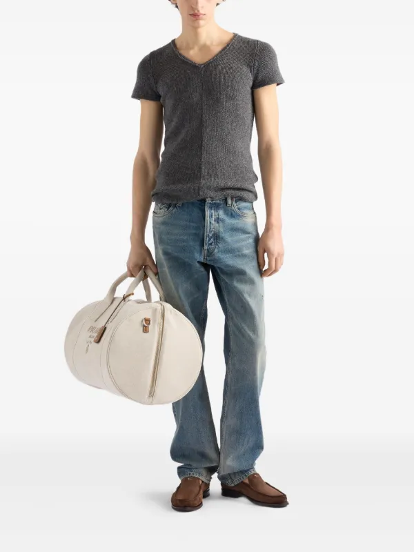 PRADA 3Dロゴ デニム　傷有り格安 PRADA プラダ 三角ロゴ デニム サイズ24 - メルカリ