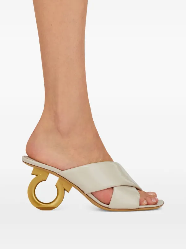 FERRAGAMO ホワイト ストラップサンダル サイズ4 アンクルストラップサンダル - ウィメンズ | Ferragamo