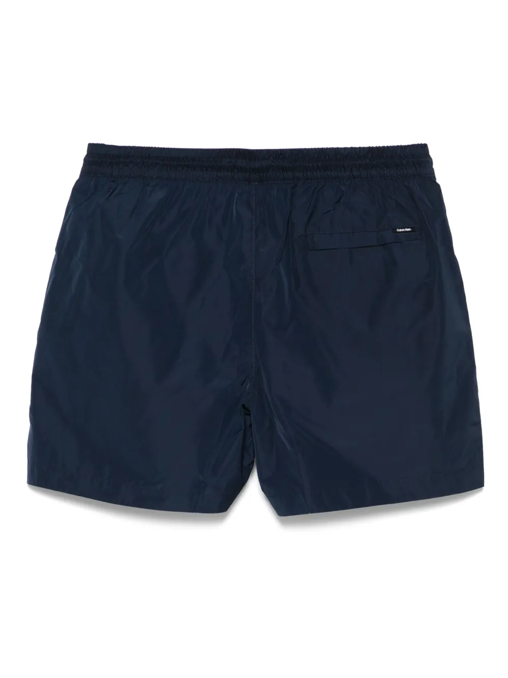 Calvin Klein Bermuda de praia com patch de logo | Shorts de praia | Image 2