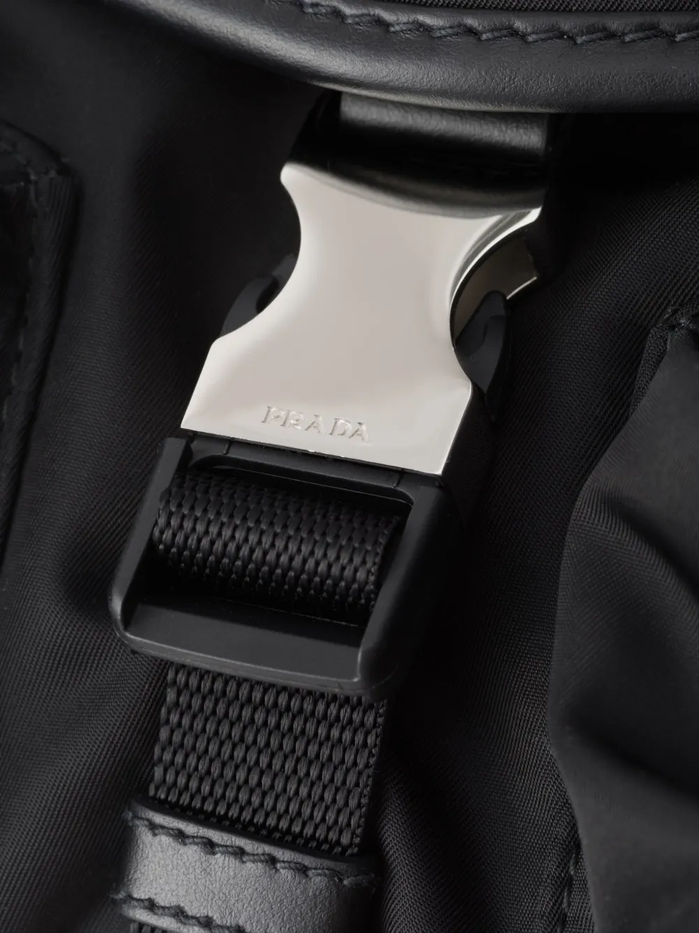Prada Marsupio Re-Nylon con tasche | Image 7