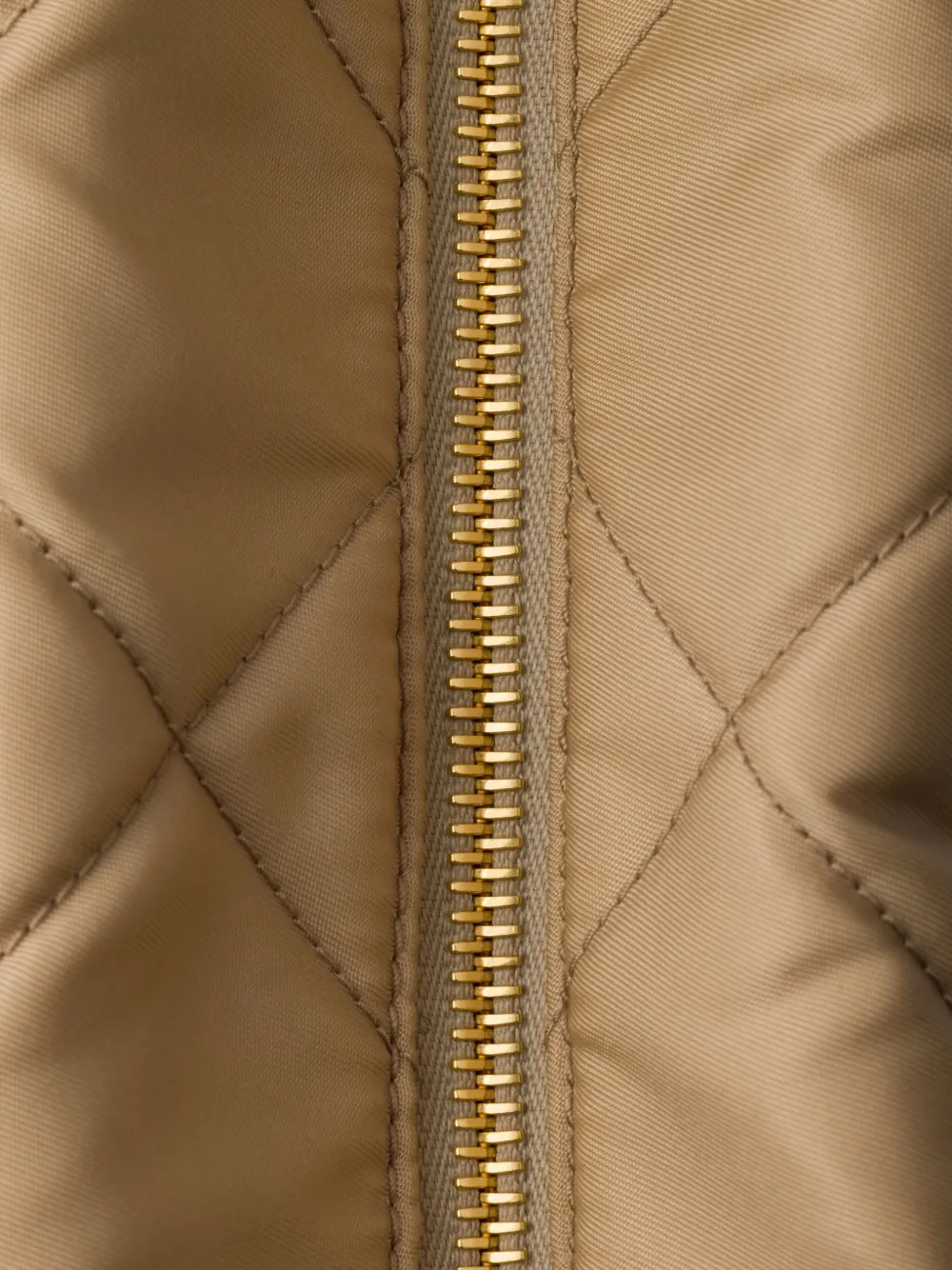 Prada Re-Edition 1995 gewatteerde shopper Beige