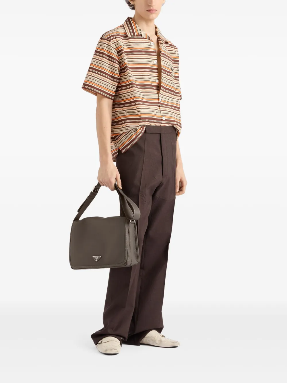 Prada axelremsväska i läder | Image 2