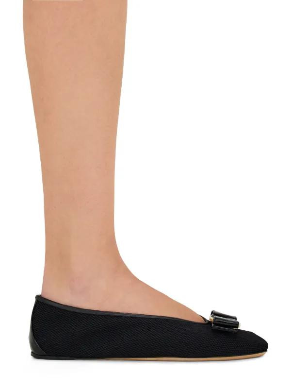 【Ferragamo】ヴァラ メッシュ バレエシューズ Ferragamo Vara メッシュ フラットシューズ | ブラック