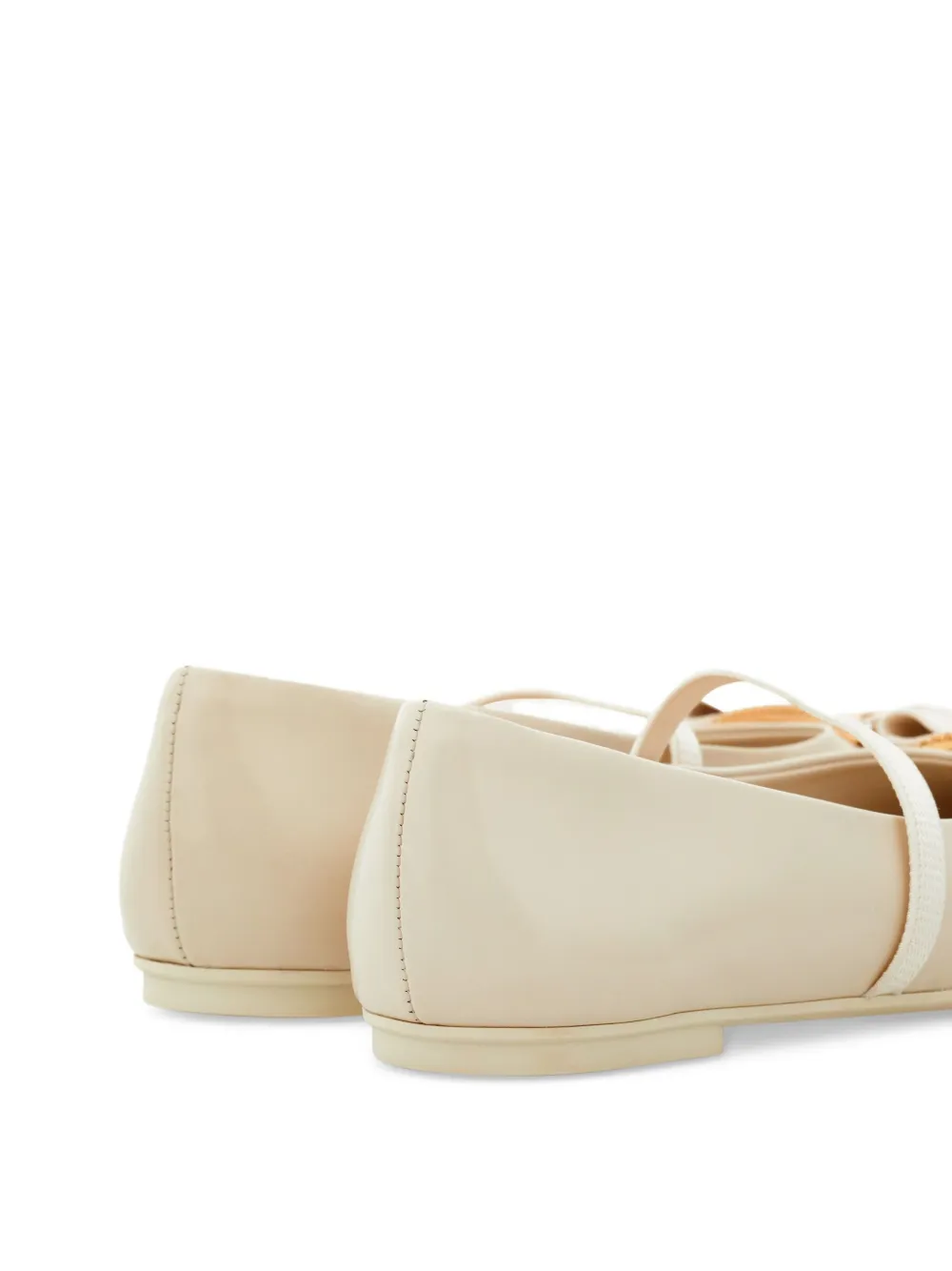 Ferragamo New Vara ballerina's met gespdetail Beige