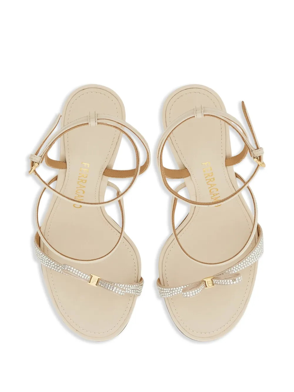 Ferragamo Sandalen verfraaid met stras Beige