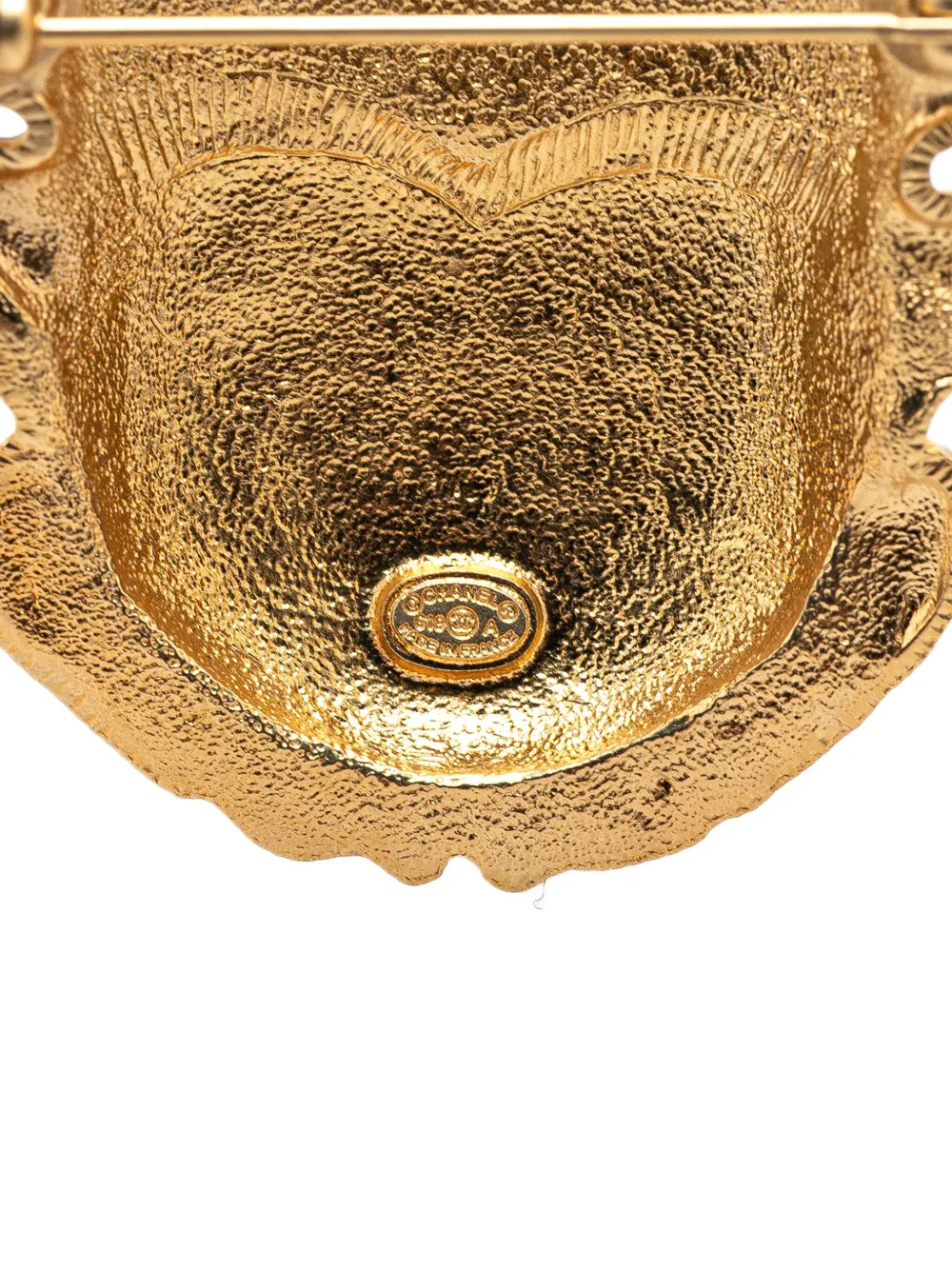 Pre-owned Chanel 2019 Gold Plated Cc Beetle Brooch Costume Brooch
