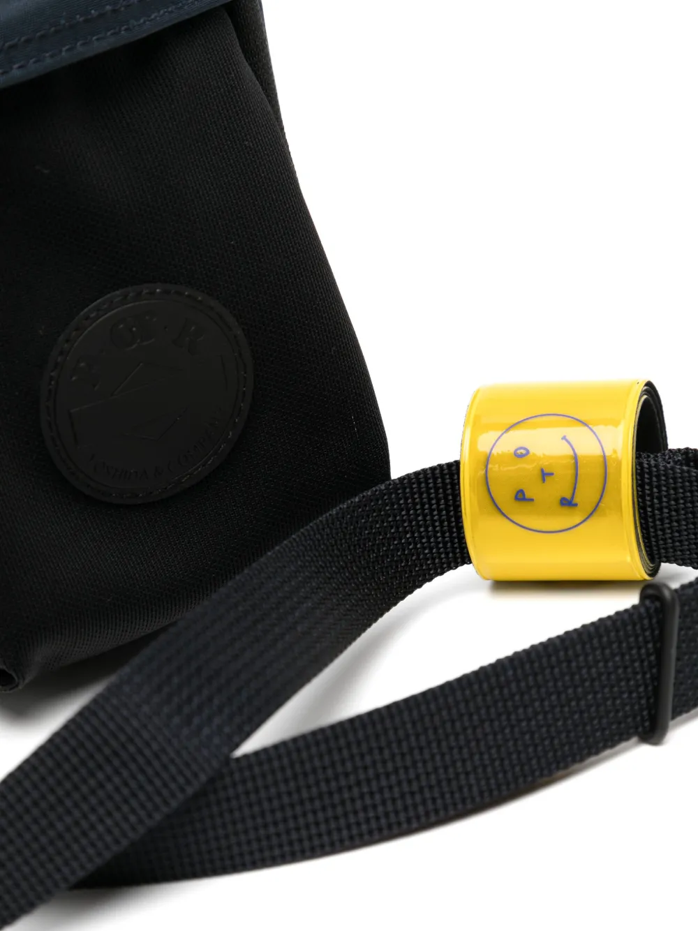 Porter-Yoshida & Co. Messengertas met logopatch Blauw