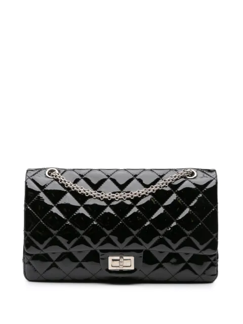 CHANEL Pre-Owned sac porté épaule matelassé 2.55 Reissue Double Flap 227 en cuir verni (2009-2010)