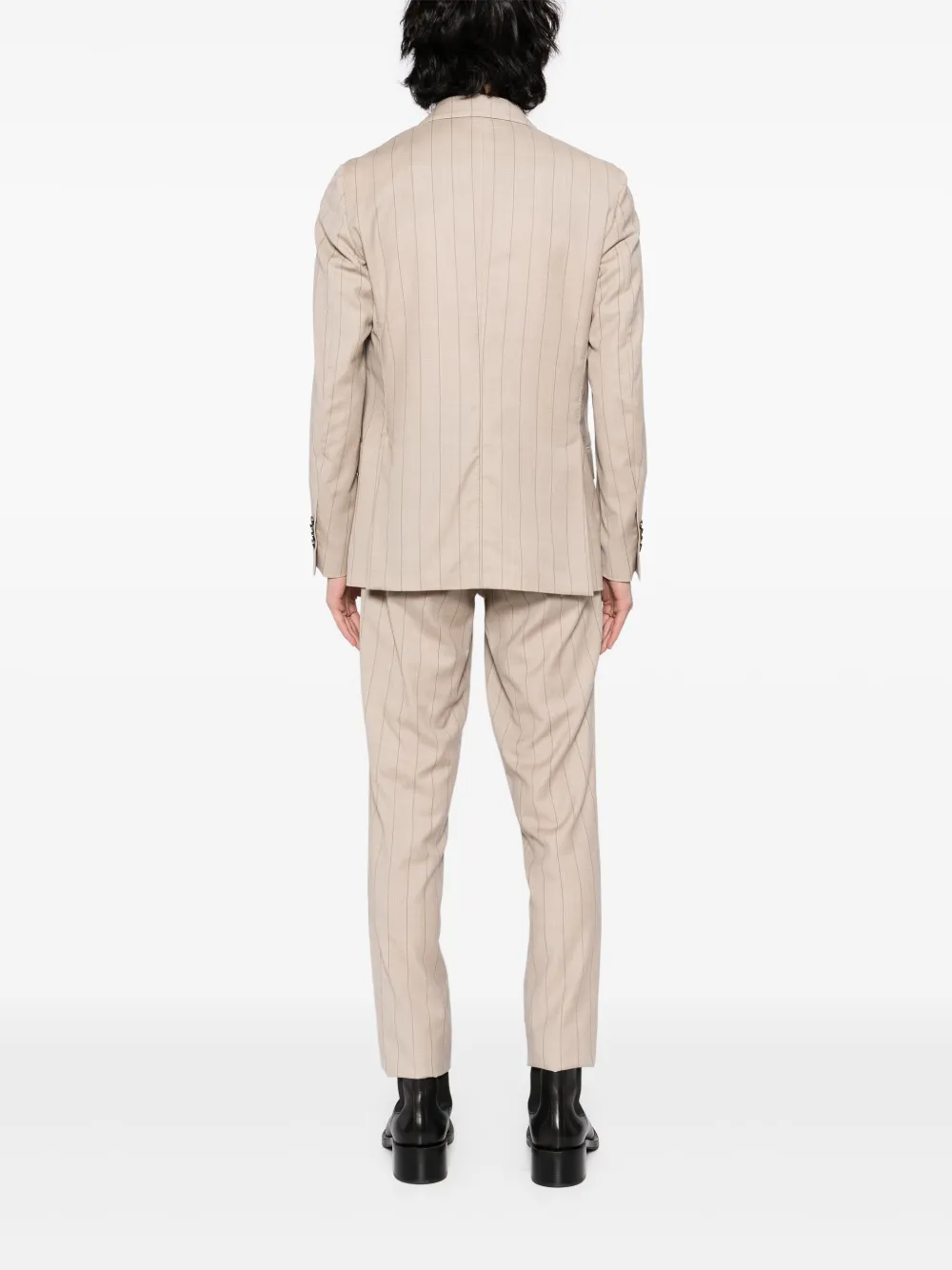 Lardini Pak met dubbele rij knopen en broche Beige