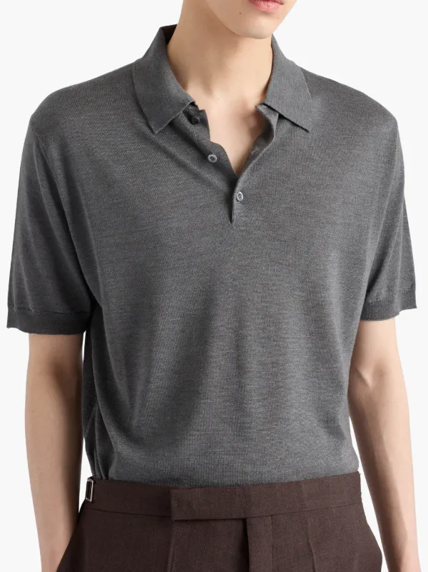 PRADA グレー ニットポロシャツ 半袖 中古・古着通販】PRADA (プラダ) 半袖ニットポロシャツ グレー サイズ