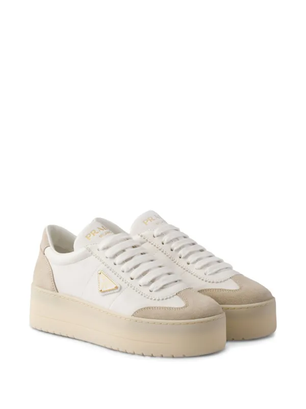 【直営店】PRADA スエードカーフスキンスニーカー Prada スニーカー 男性 スエード 青 | B-Exit – B-Exit top shop