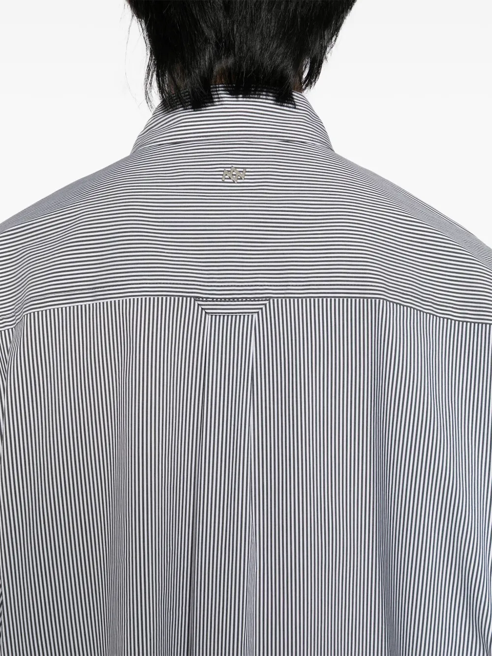 ZZERO BY SONGZIO Cropped overhemd met gewelfde afwerking Wit