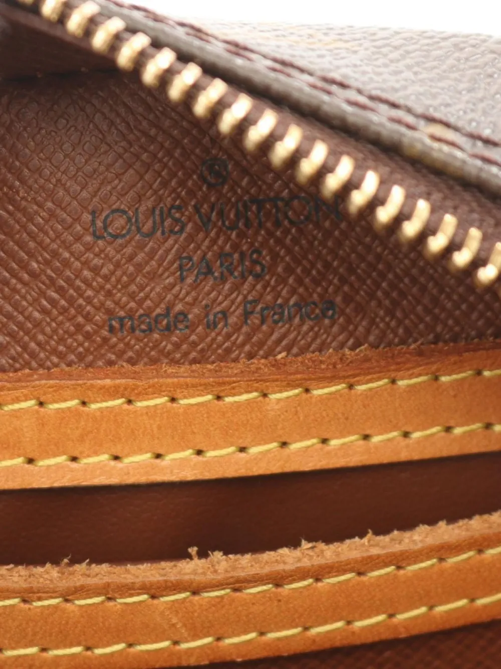 Pre-owned Louis Vuitton 2003 Blois Shoulder Bag In Brown