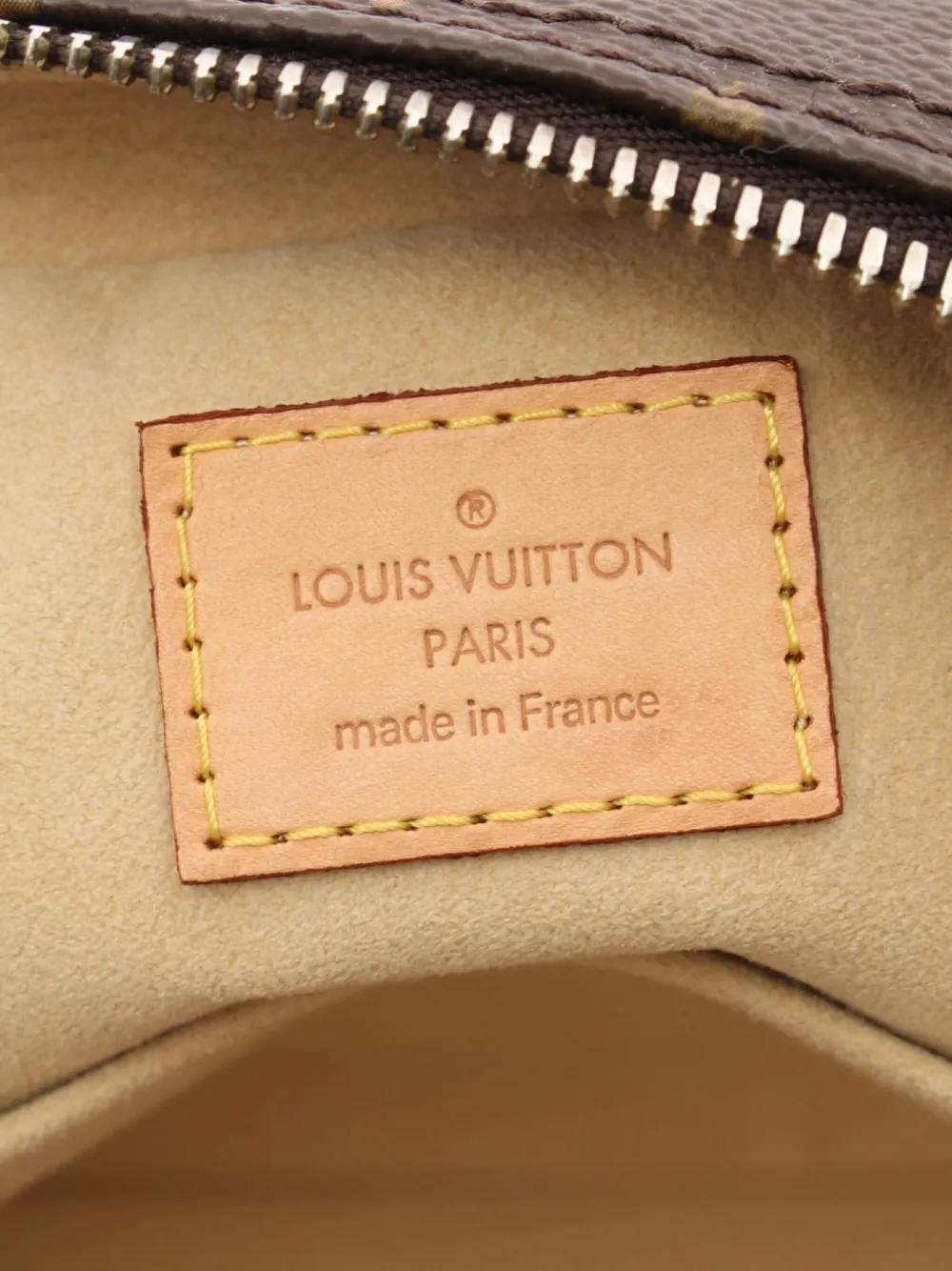 Pre-owned Louis Vuitton 2006 Manhattan Pm Handbag In Brown