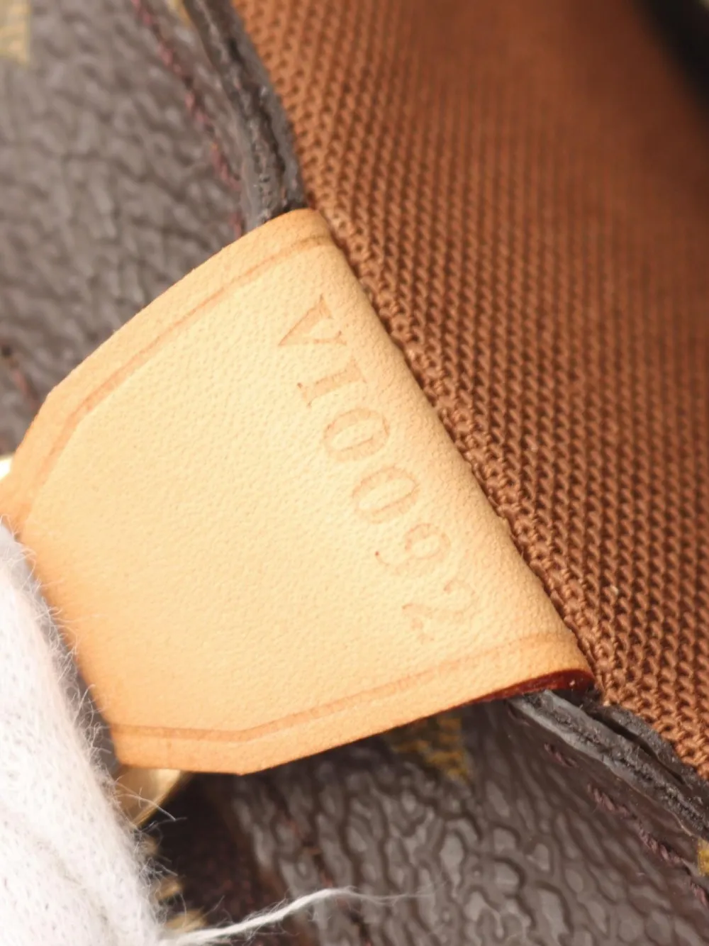 Pre-owned Louis Vuitton 2002 Cabas Piano Tote Bag In 褐色