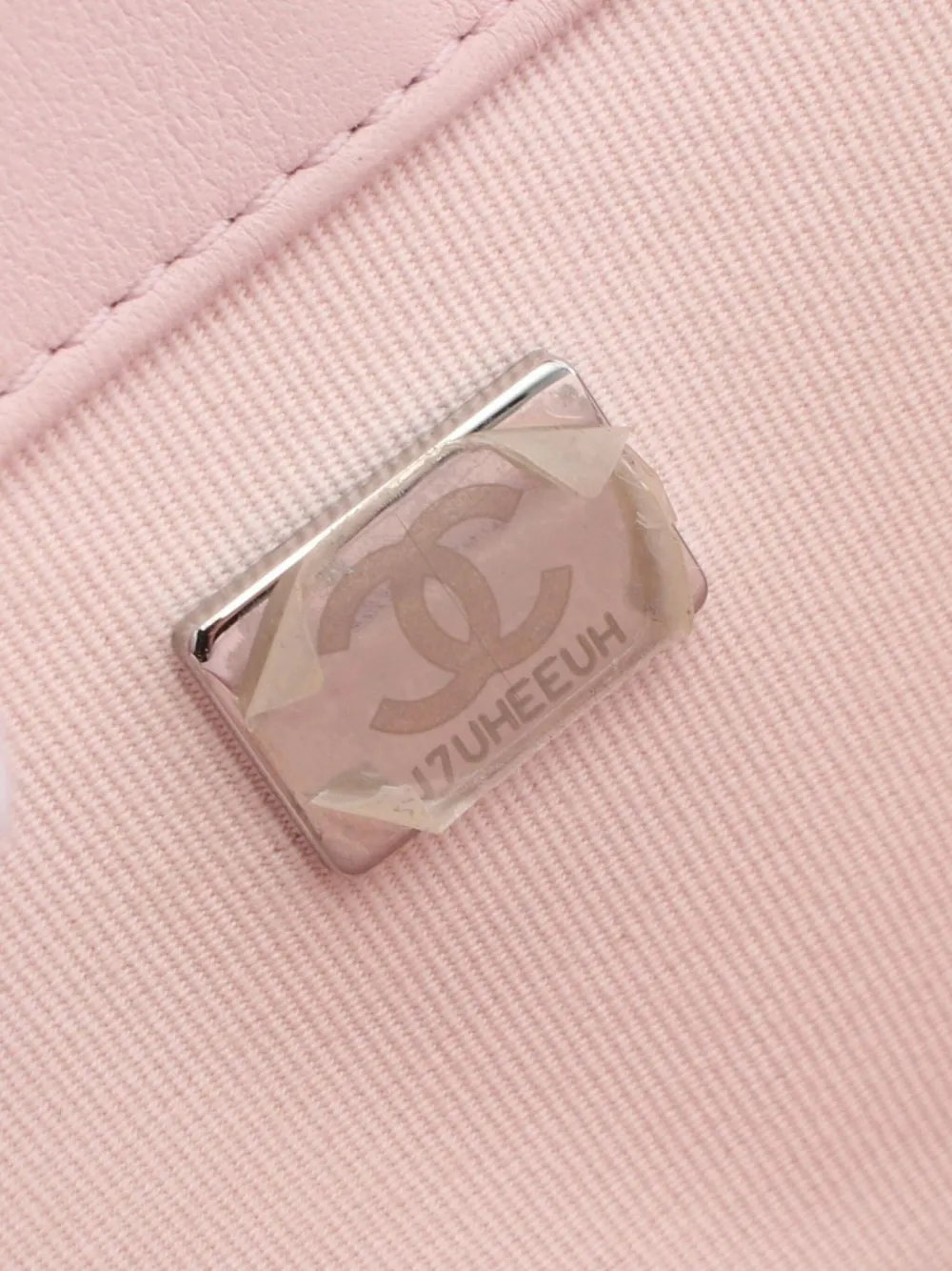 Pre-owned Chanel 2021 Boy Shoulder Bag In 粉色