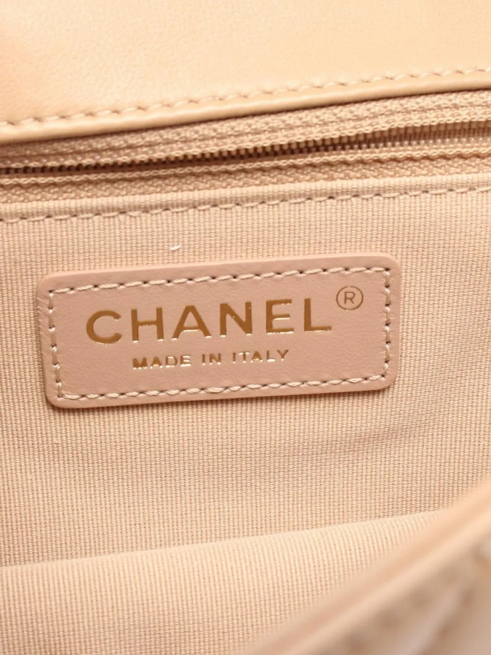 Pre-owned Chanel 2021 Quilted Shoulder Bag In Neutrals