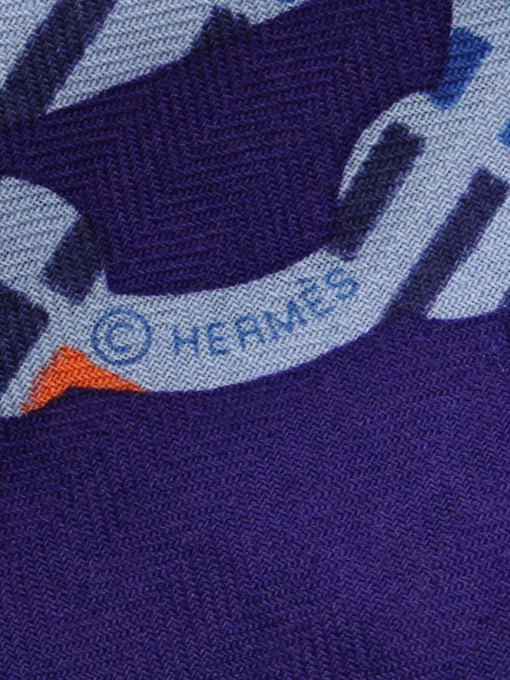 Hermès Pre-Owned 10's Cavalcadour shawl | Image 2
