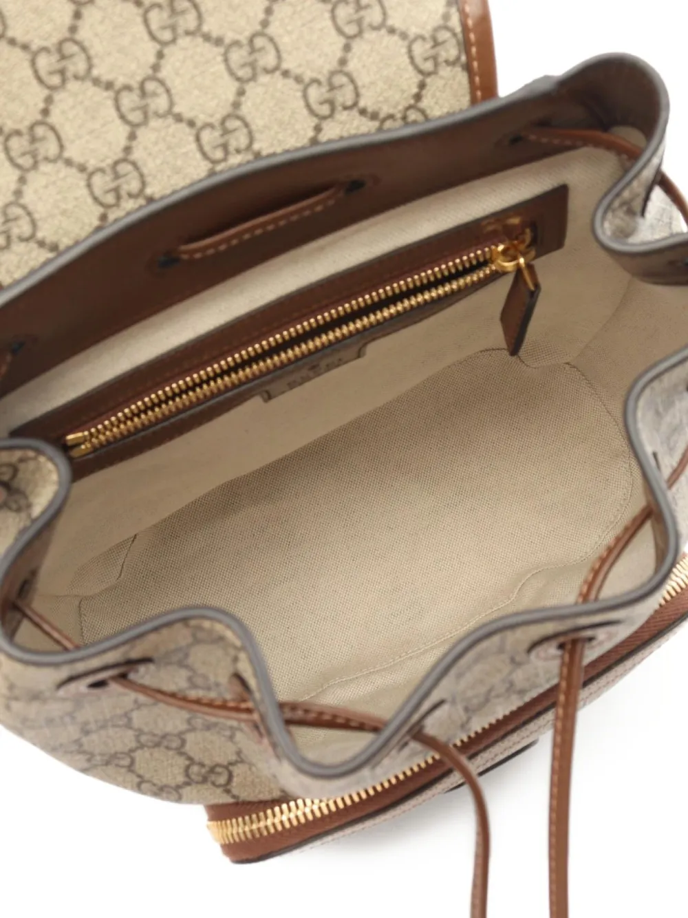 Pre-owned Gucci 2010s Gg Supreme Backpack In Neutrals